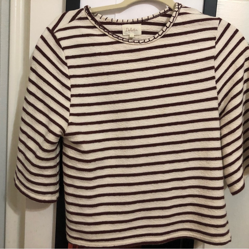 Deletta *Gently Used* Red and Cream Striped 3/4 Length Sweater